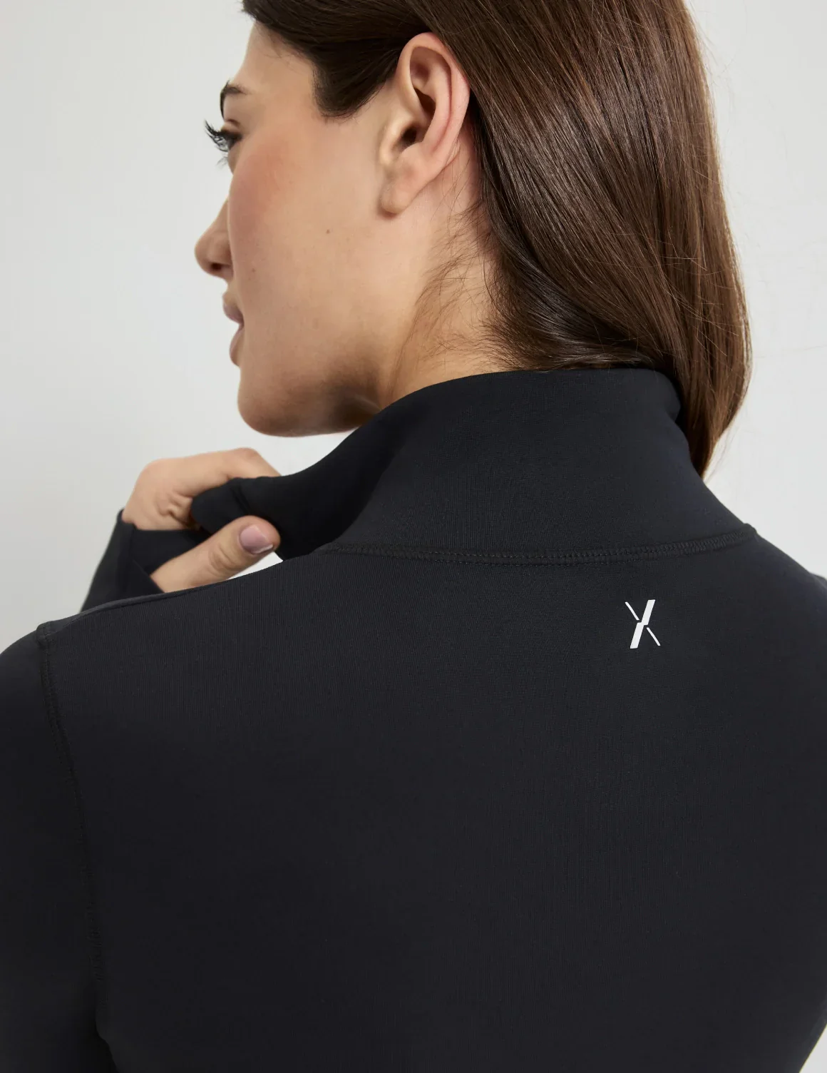 Crosscourt Fitted Jacket - Image 9