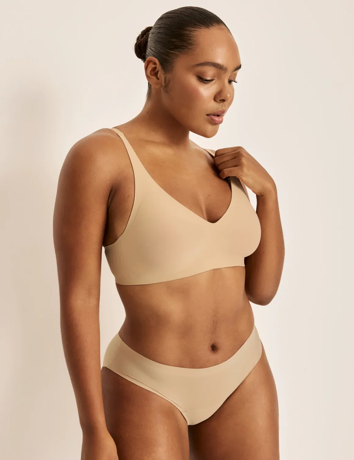 Essential No-Show Bikini - Image 8