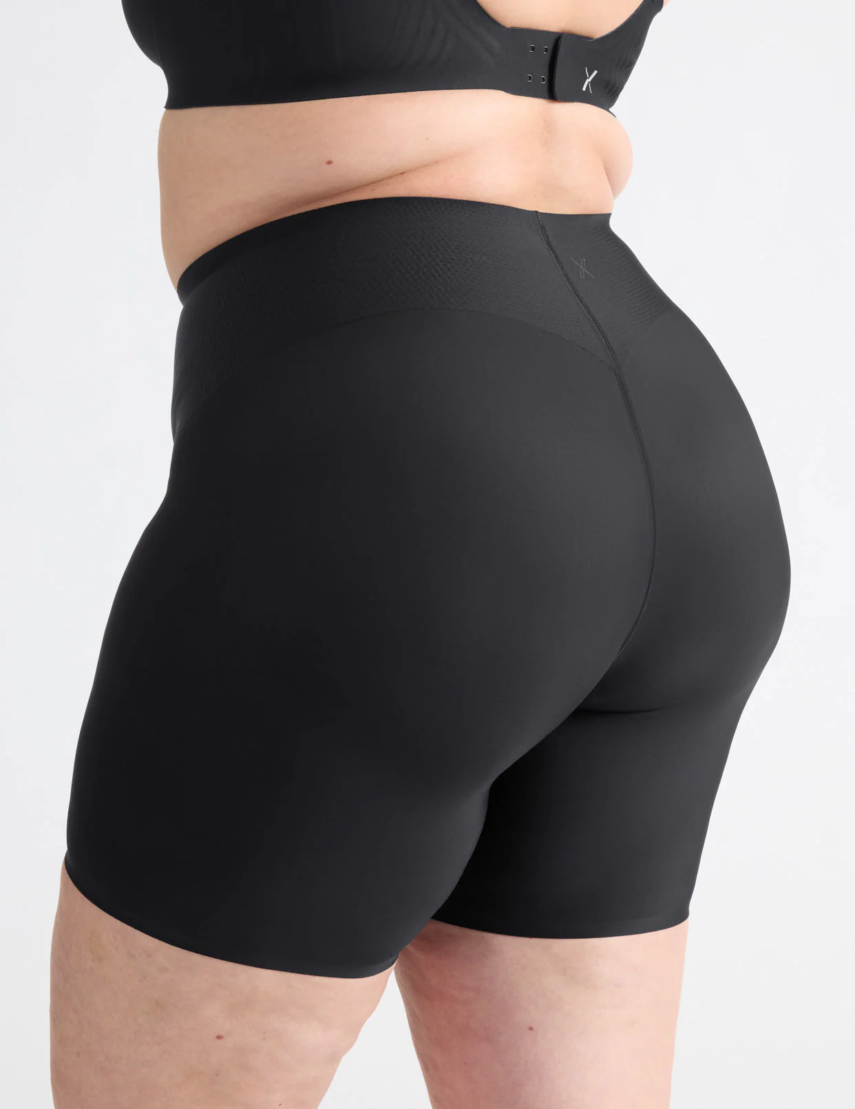 Leakproof Contour Thigh Saver® 6” - Image 7