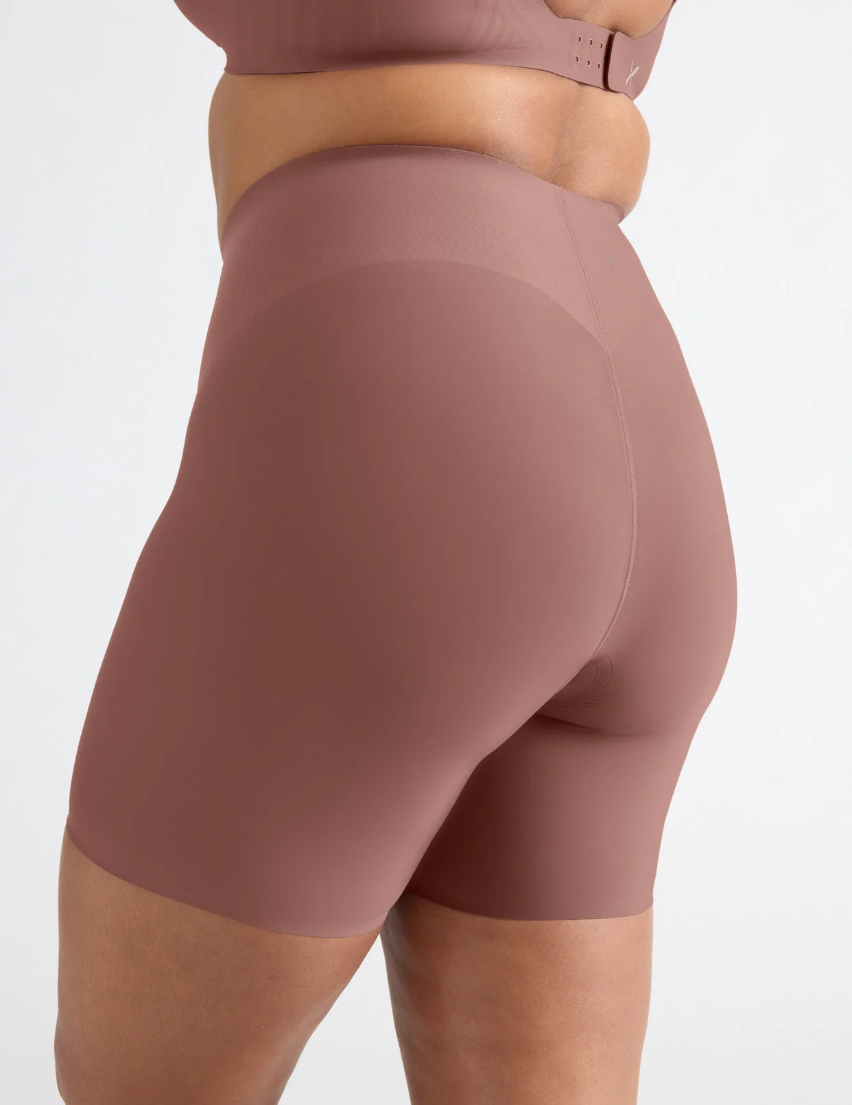 Leakproof Contour Thigh Saver® 6” - Image 8