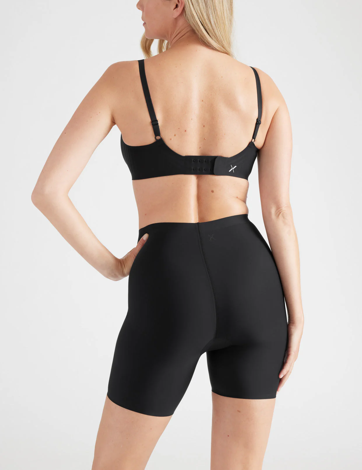 Leakproof Thigh Saver® 6” - Image 14