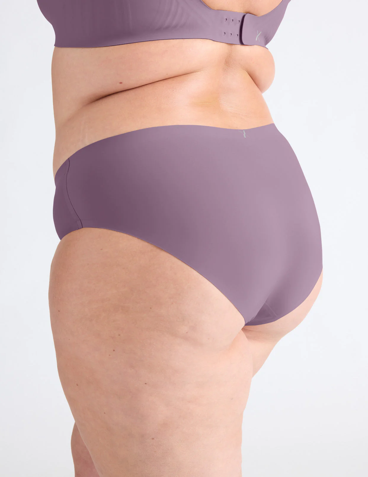 Light Leakproof No-Show Bikini - Image 37