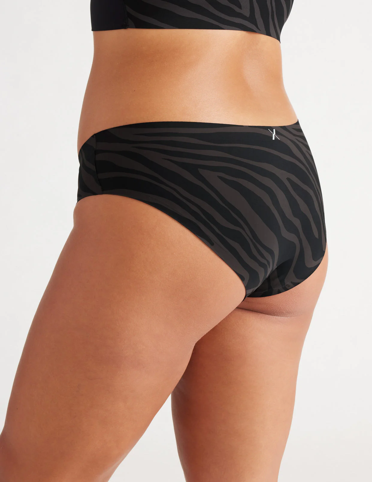 Light Leakproof No-Show Bikini - Image 44