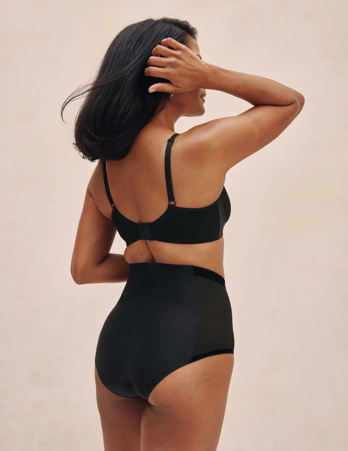 Mesh Deep V Bra - Image 15