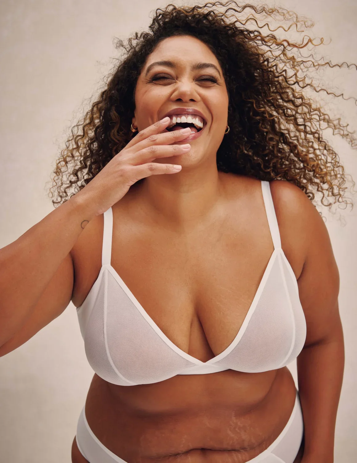 Mesh Deep V Bra - Image 27