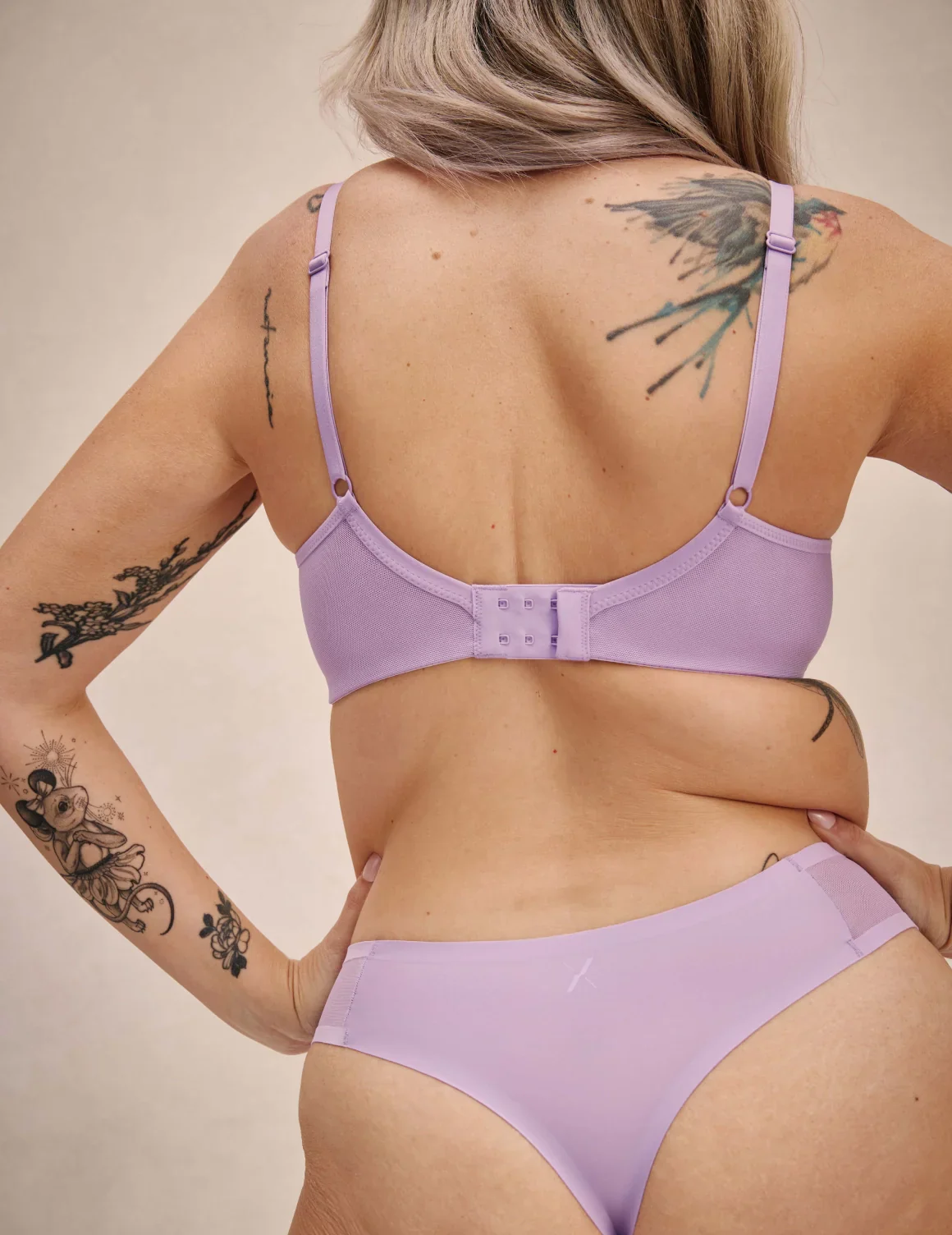 Mesh Deep V Bra - Image 31