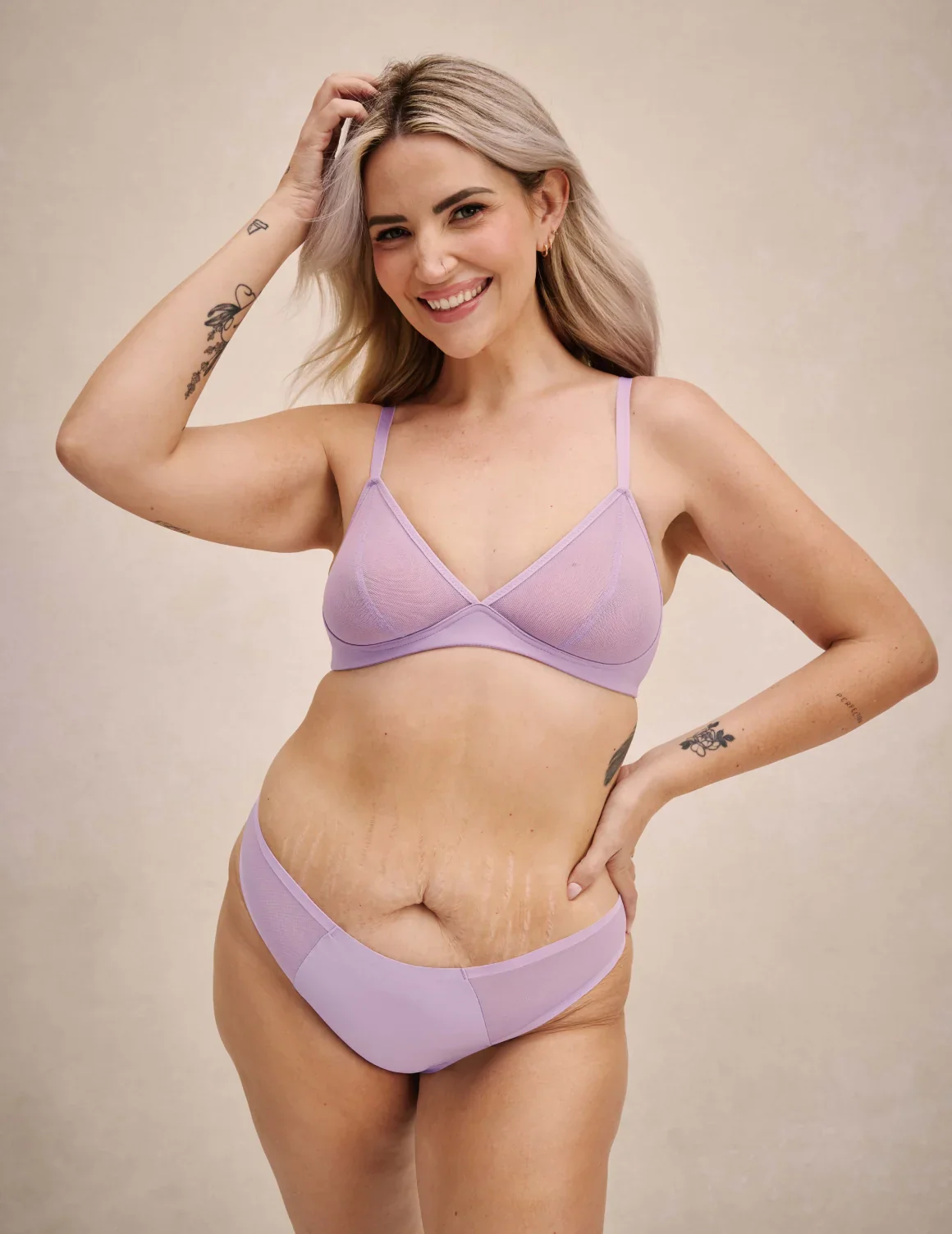 Mesh Deep V Bra - Image 32