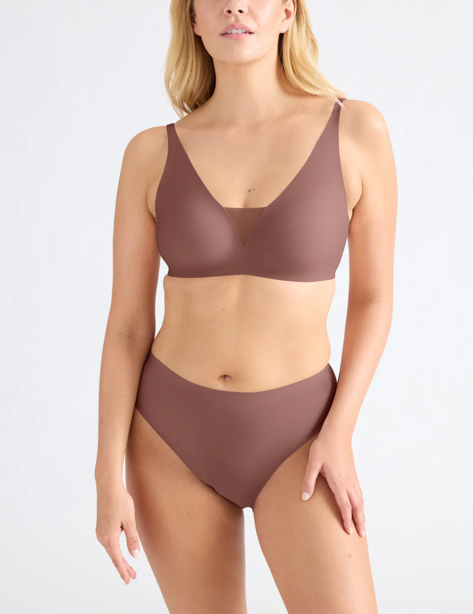 Revolution Shadow Mesh Bra - Image 11