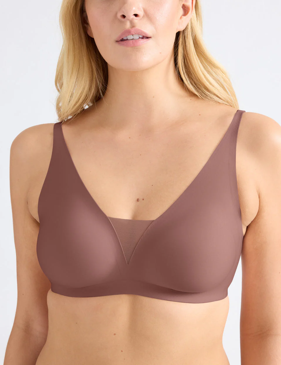 Revolution Shadow Mesh Bra - Image 4