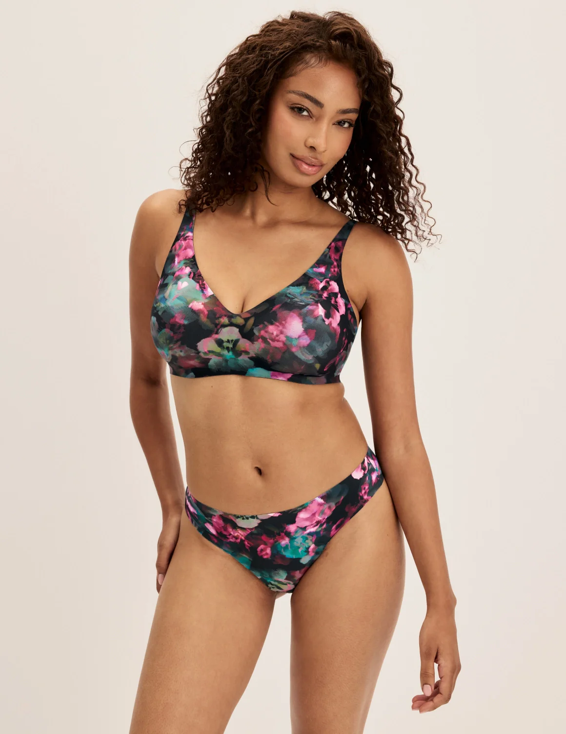 Revolution V-Neck Bra - Image 74