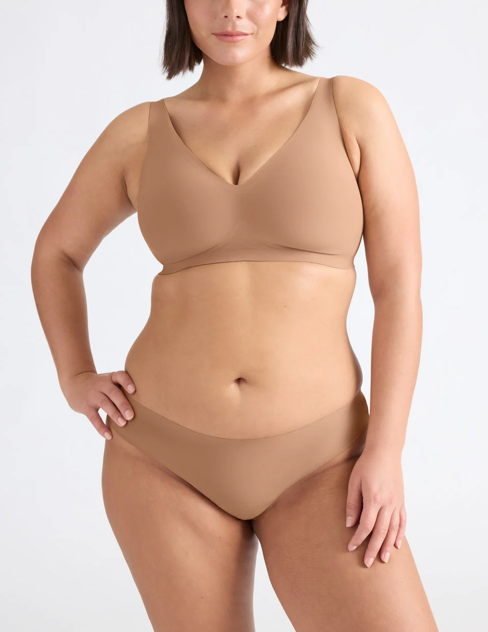 Revolution V-Neck Bra - Image 33