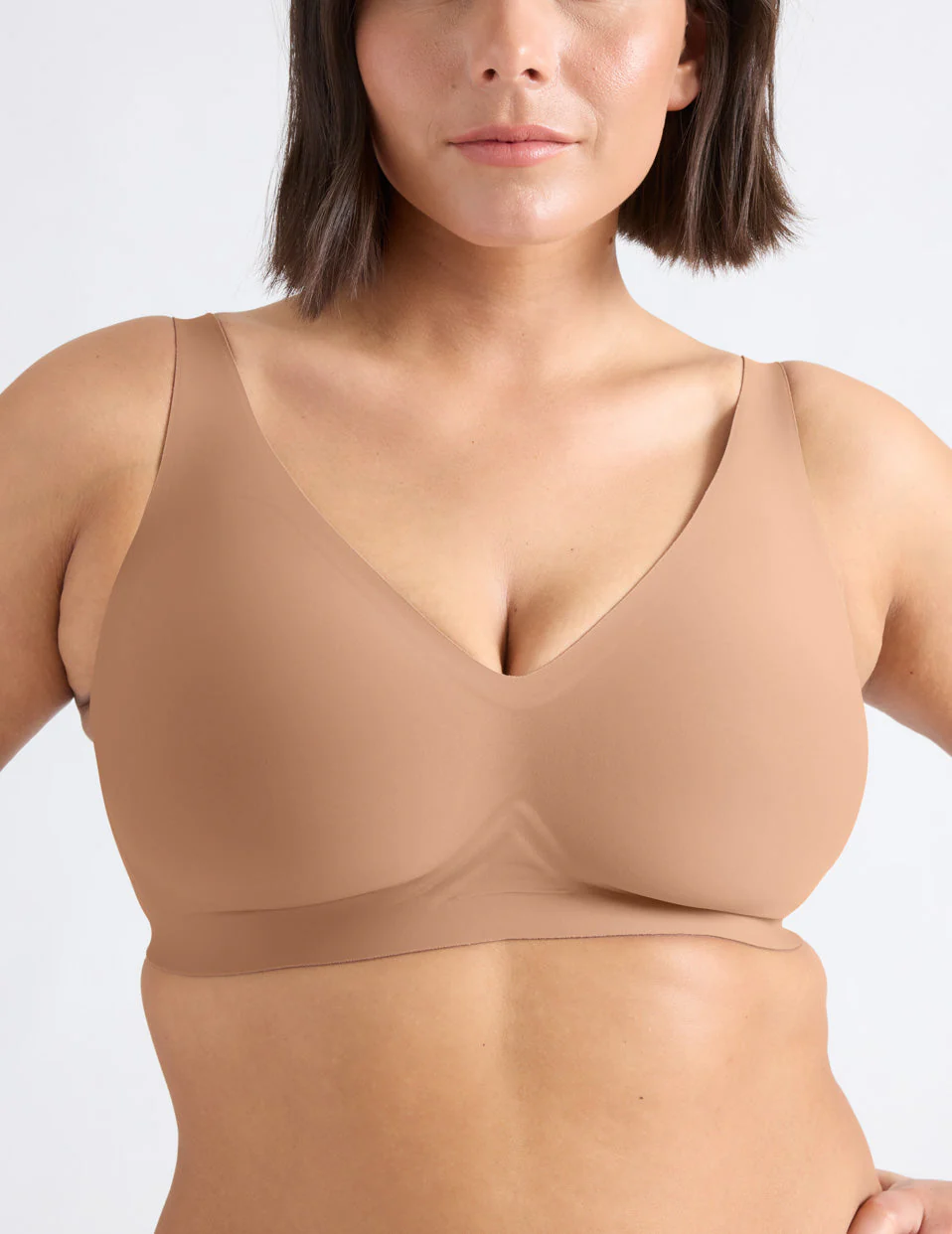 Revolution V-Neck Bra - Image 3