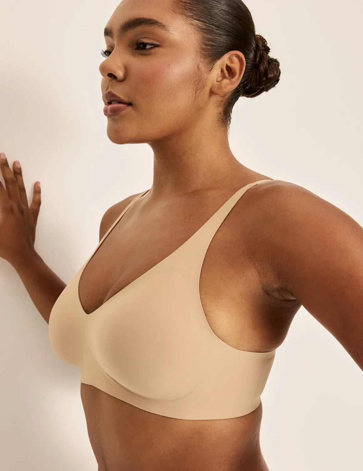 Revolution V-Neck Bra - Image 45