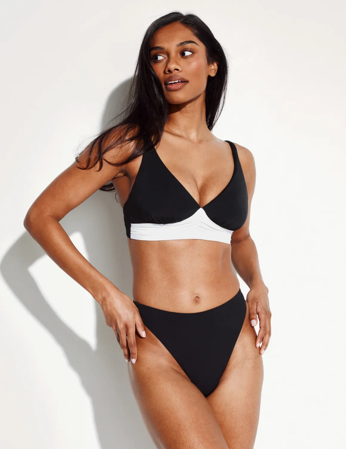 Ruched Deep V Bikini Top - Image 26