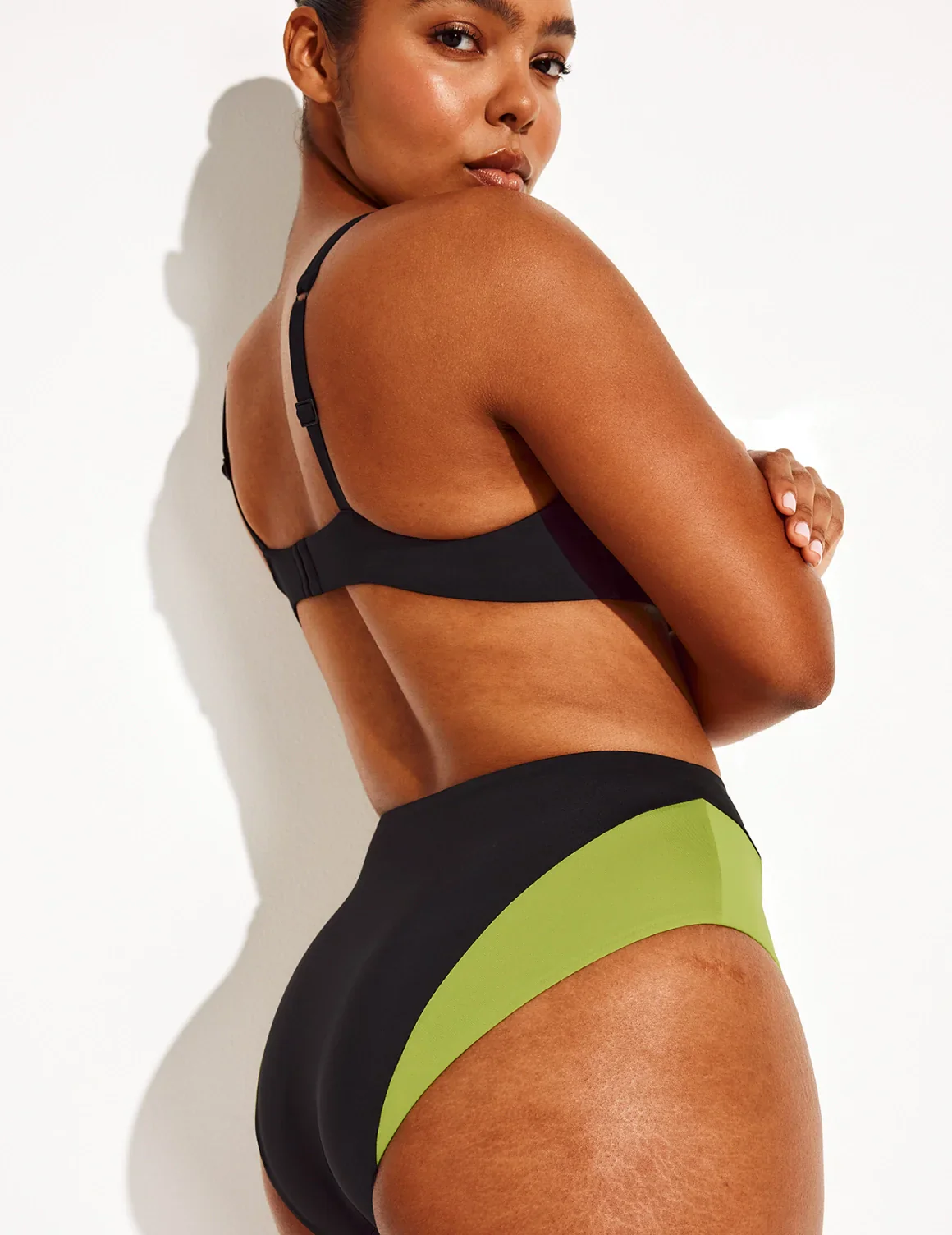 Ruched Deep V Bikini Top - Image 25